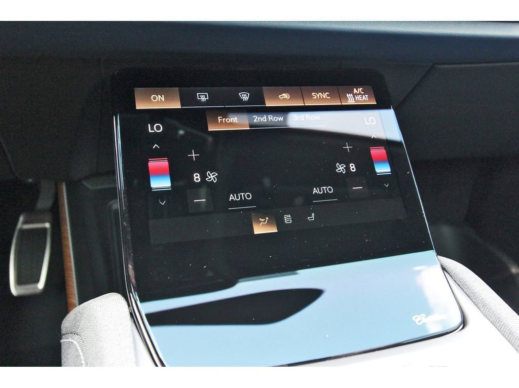 New 2026 Cadillac Vistiq Premium Luxury image 19