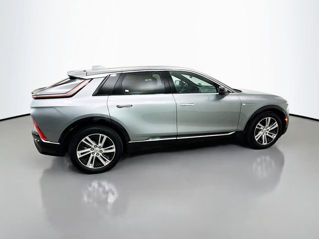Used 2024 Cadillac Lyriq Tech image 9