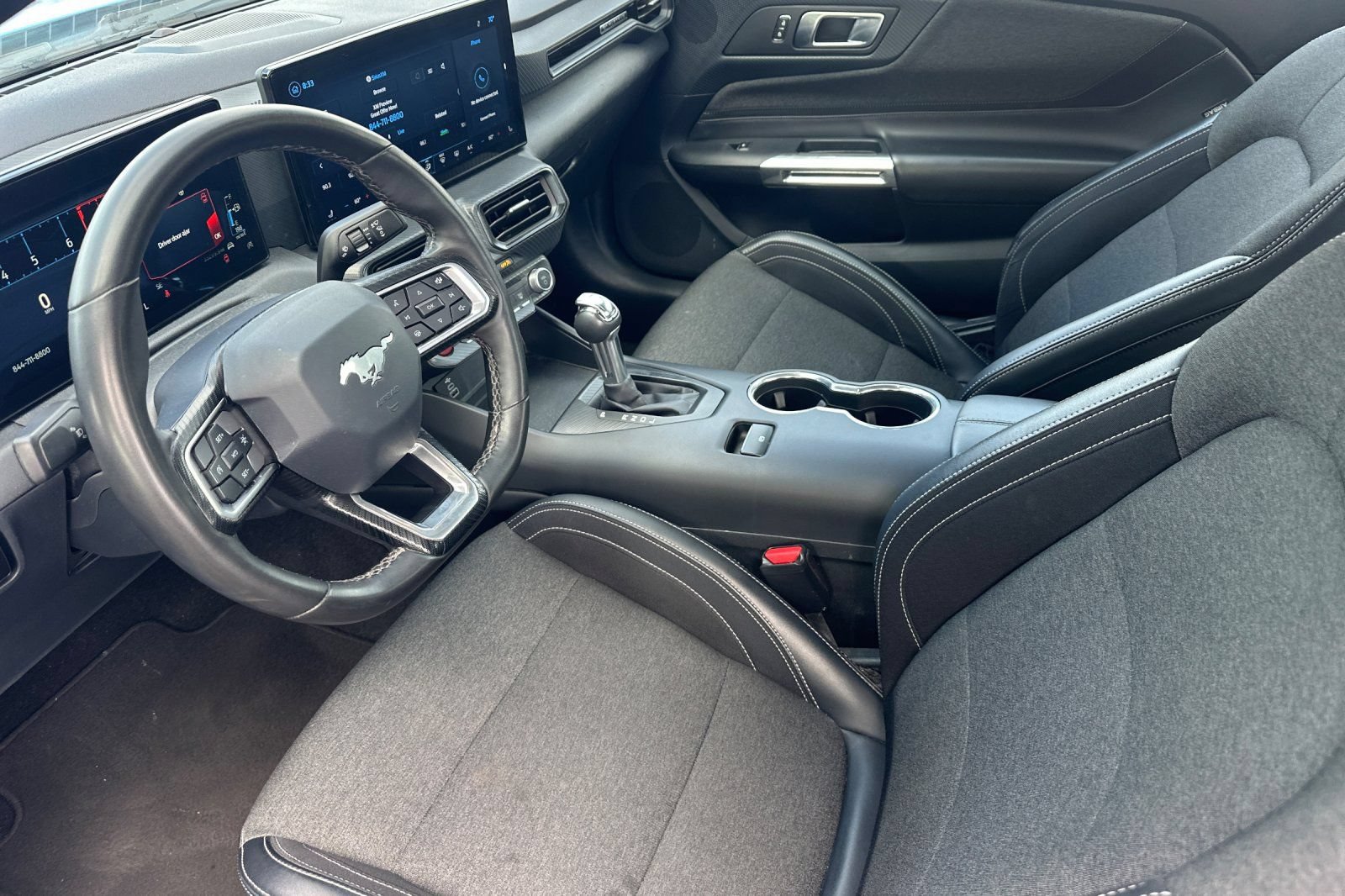 Used 2024 Ford Mustang Coupe RWD image 9