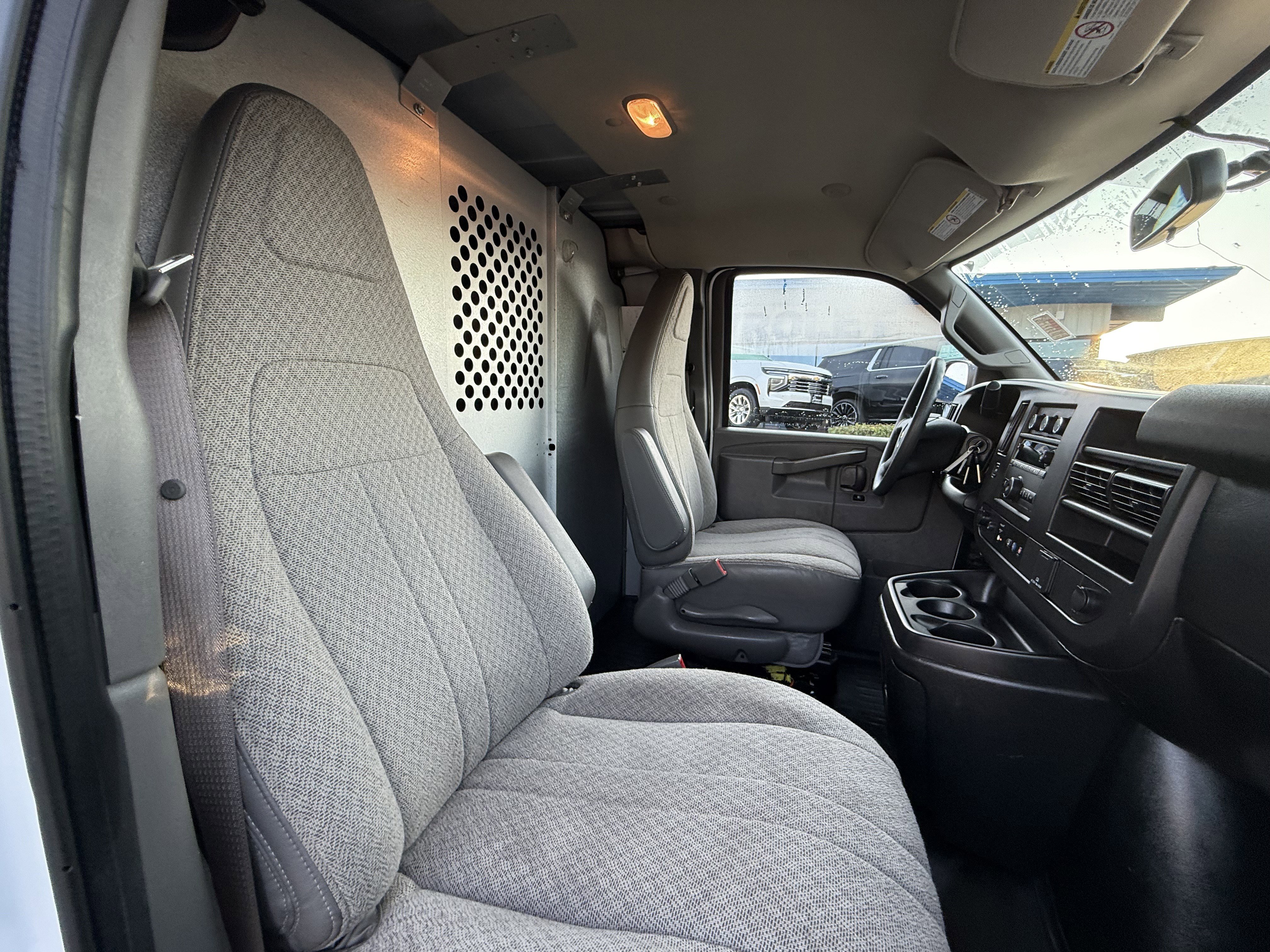 Used 2021 Chevrolet Express 2500 w/ Driver Convenience Package image 11