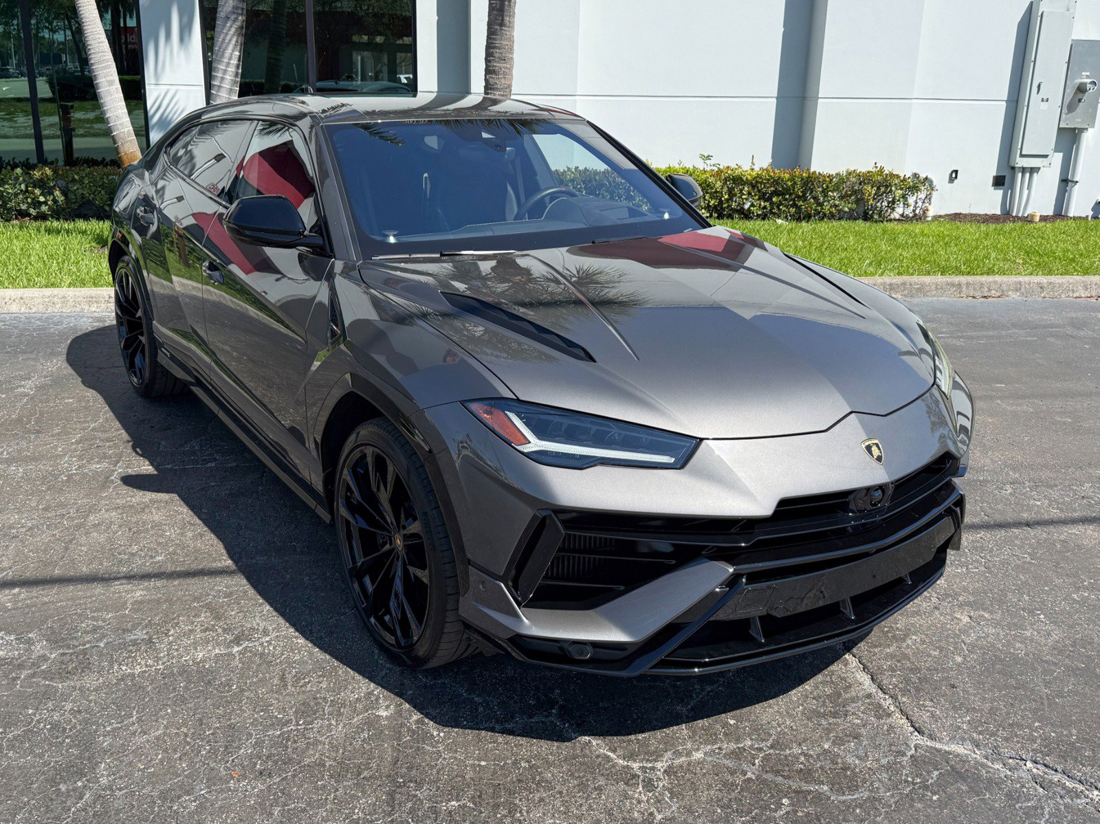 Used 2024 Lamborghini Urus S AWD/4WD image 5