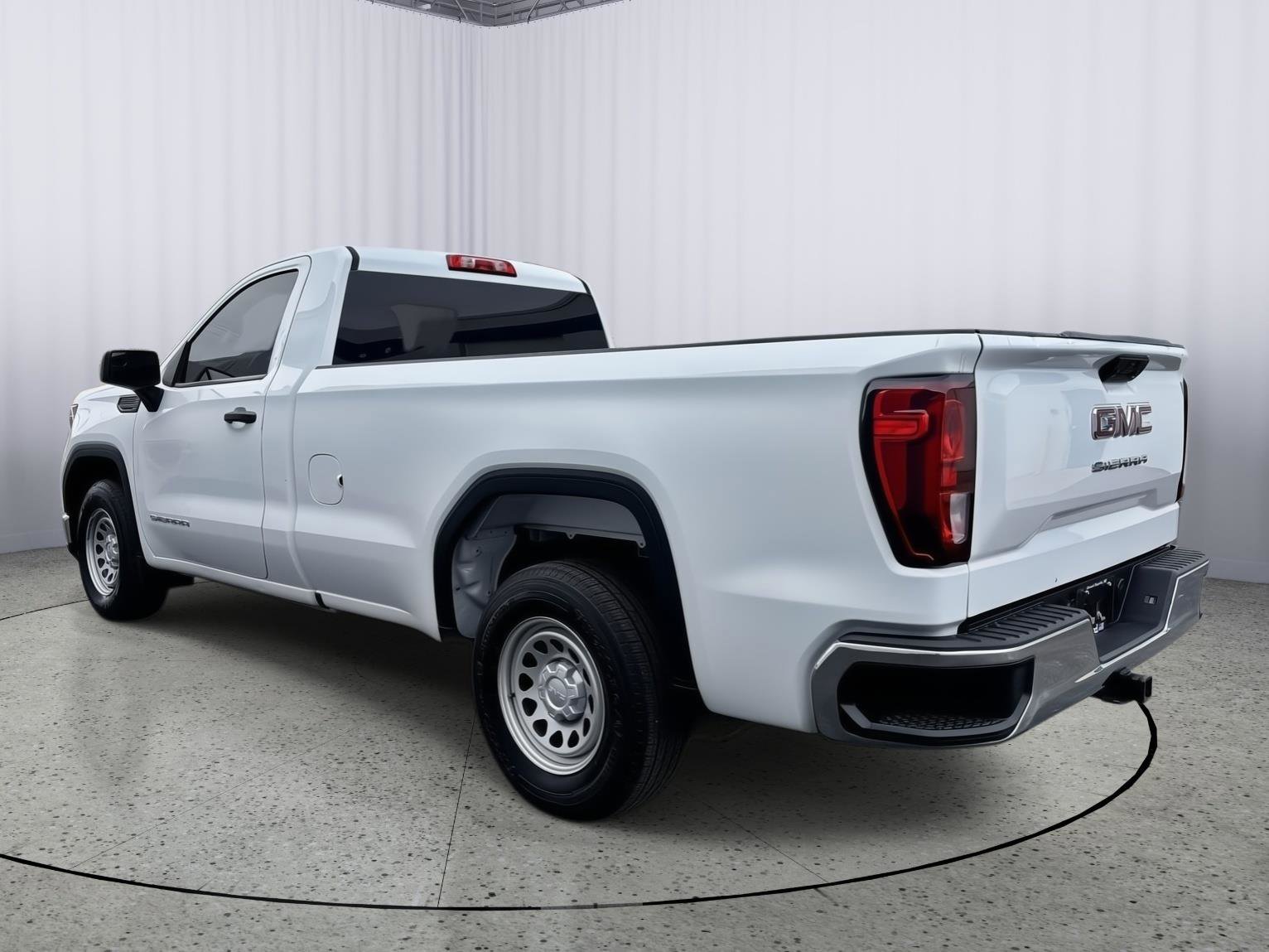 Used 2022 GMC Sierra 1500 Pro w/ Pro Value Package RWD image 5