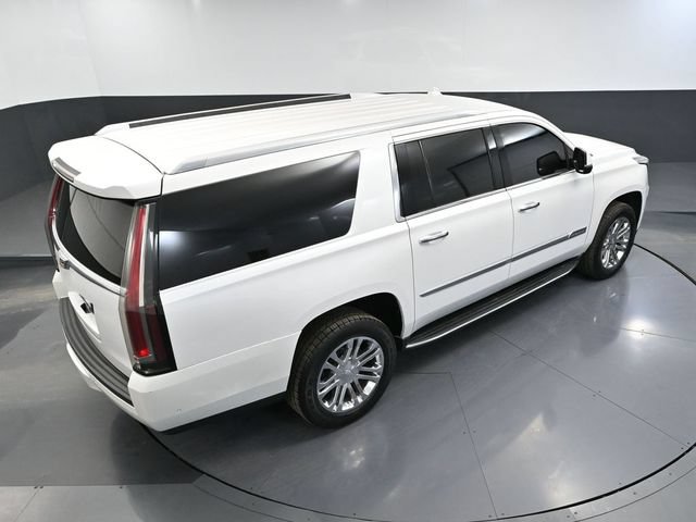 Used 2017 Cadillac Escalade ESV 4WD image 60