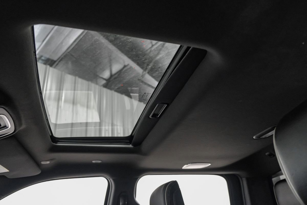 Used 2020 RAM 3500 Limited image 23