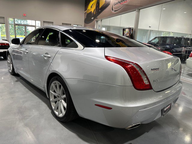 Used 2011 Jaguar XJ RWD image 30