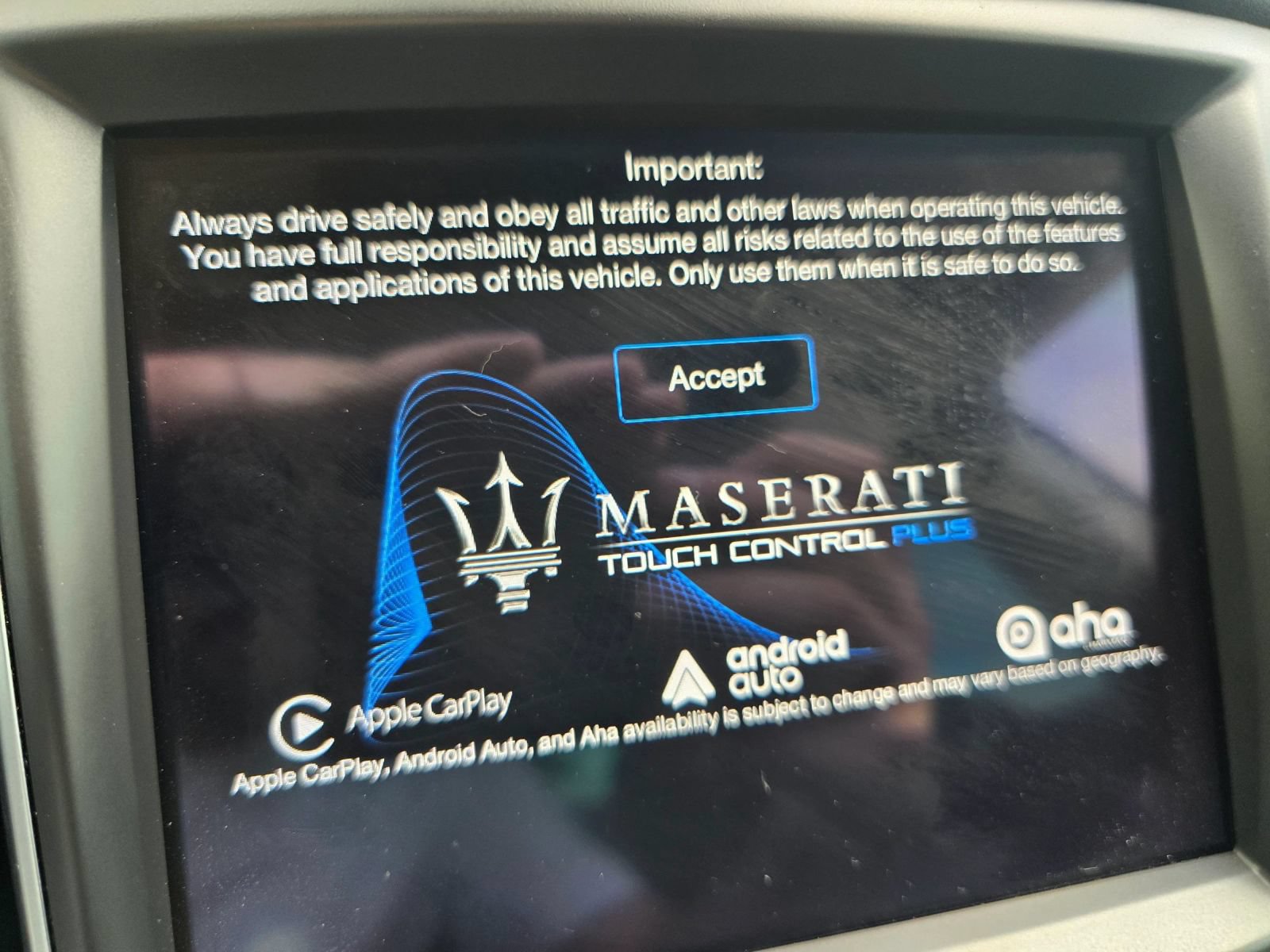 Used 2017 Maserati Levante S AWD/4WD image 23
