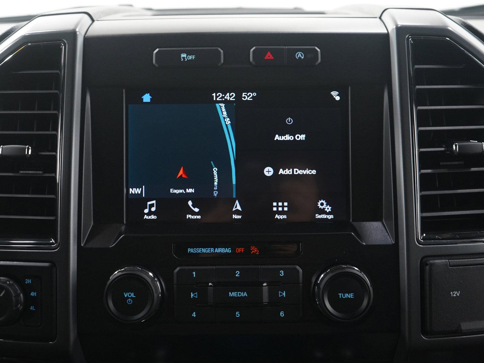 Used 2019 Ford F150 XLT w/ Equipment Group 302A Luxury AWD/4WD image 16