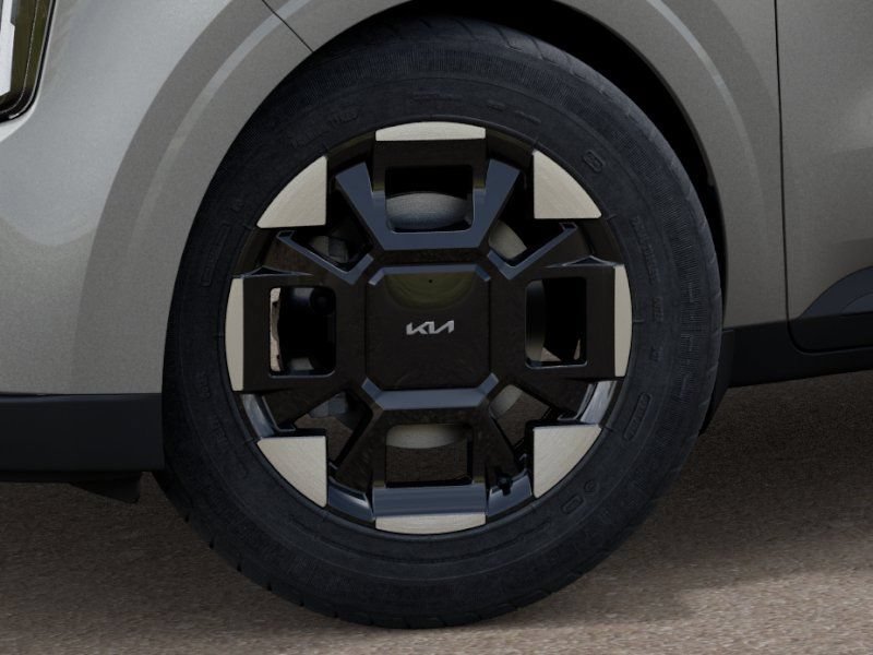 New 2027 Kia Carnival EX FWD image 11