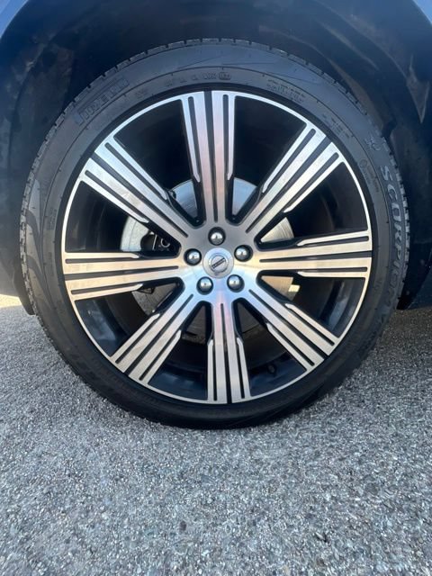 Used 2024 Volvo XC90 T8 Ultimate w/ Protection Package Premier AWD/4WD image 39