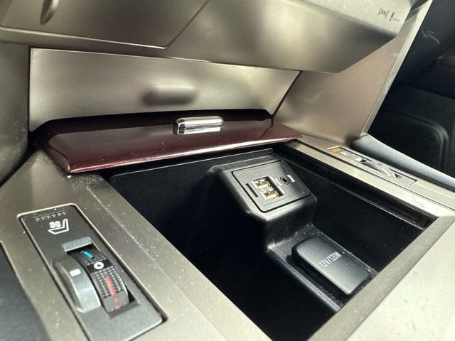 Used 2018 Lexus GX 460 Premium w/ Premium Package image 25