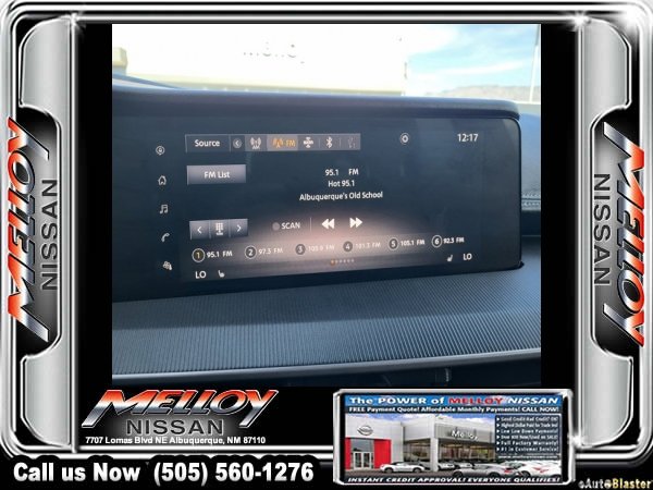 Certified 2025 Nissan Murano SV image 12