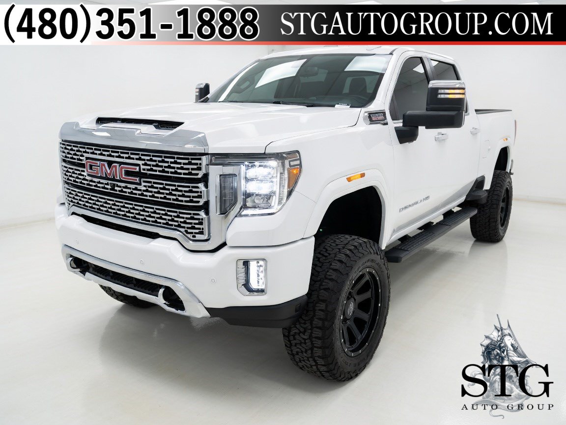Used 2023 GMC Sierra 2500 Denali w/ Denali Ultimate Package AWD/4WD image 1