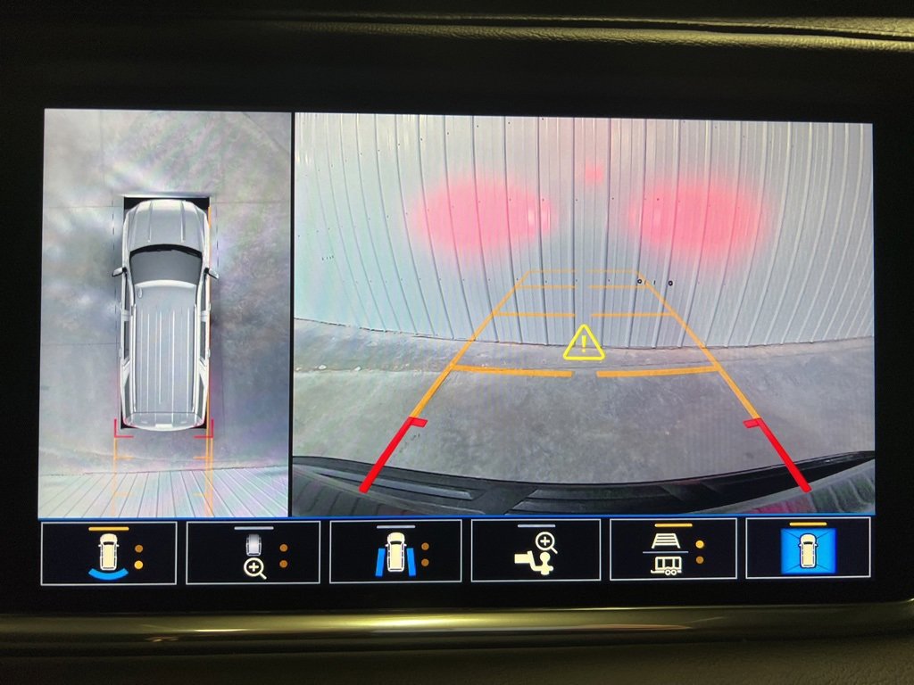 Certified 2021 GMC Yukon XL Denali w/ Denali Ultimate Package image 18