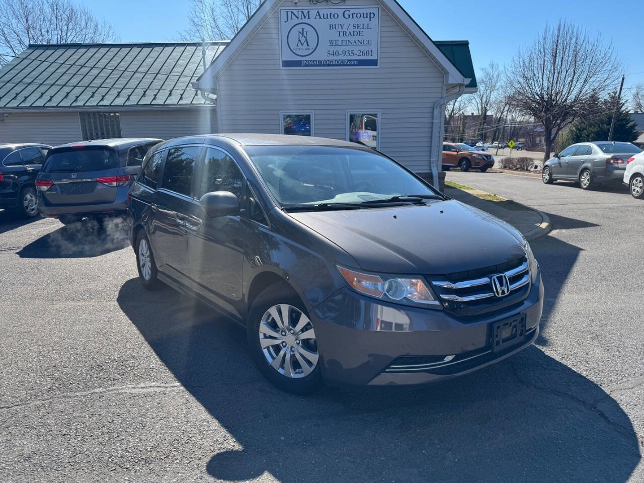 Used 2015 Honda Odyssey EX image 1