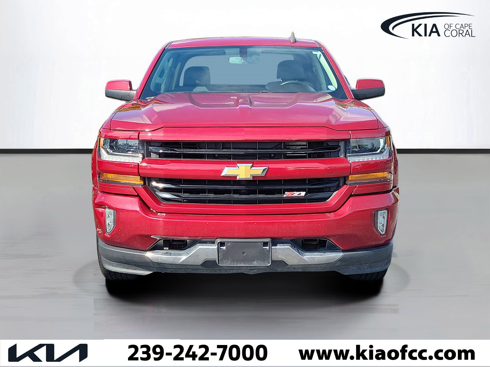 Used 2018 Chevrolet Silverado 1500 LT w/ Texas Edition AWD/4WD image 2