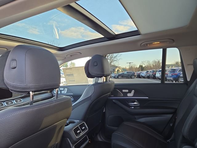 New 2026 Mercedes-Benz GLS 450 4MATIC image 30