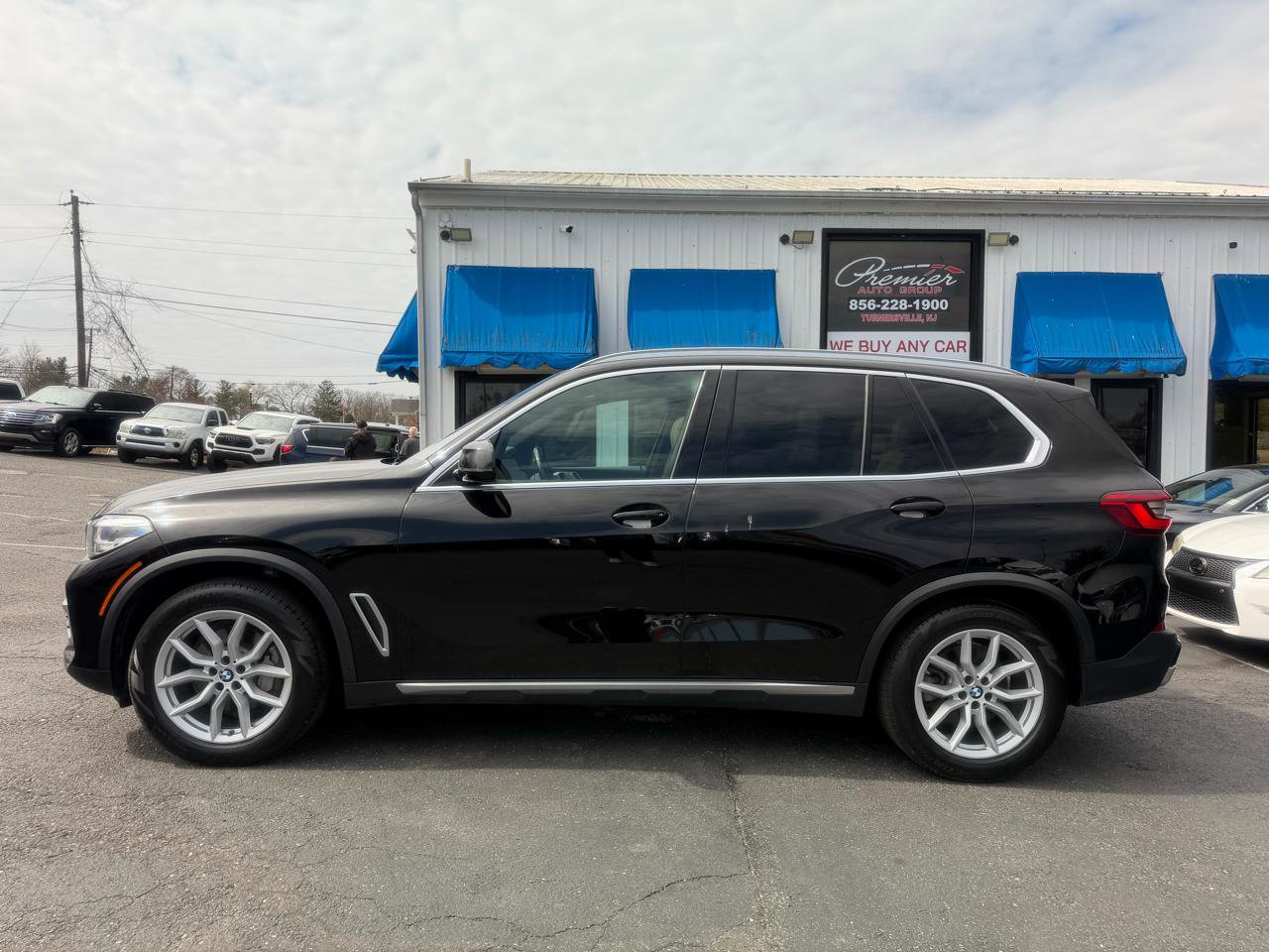 Used 2019 BMW X5 xDrive40i w/ Convenience Package AWD/4WD image 8