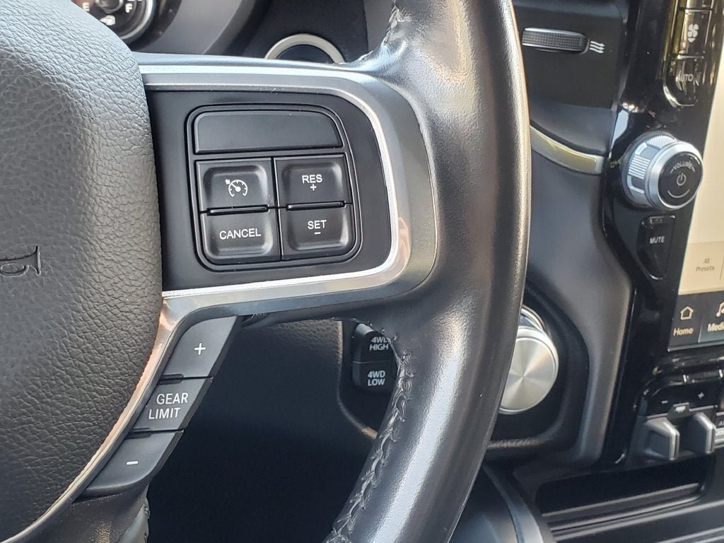 Used 2022 RAM 2500 Laramie AWD/4WD image 15