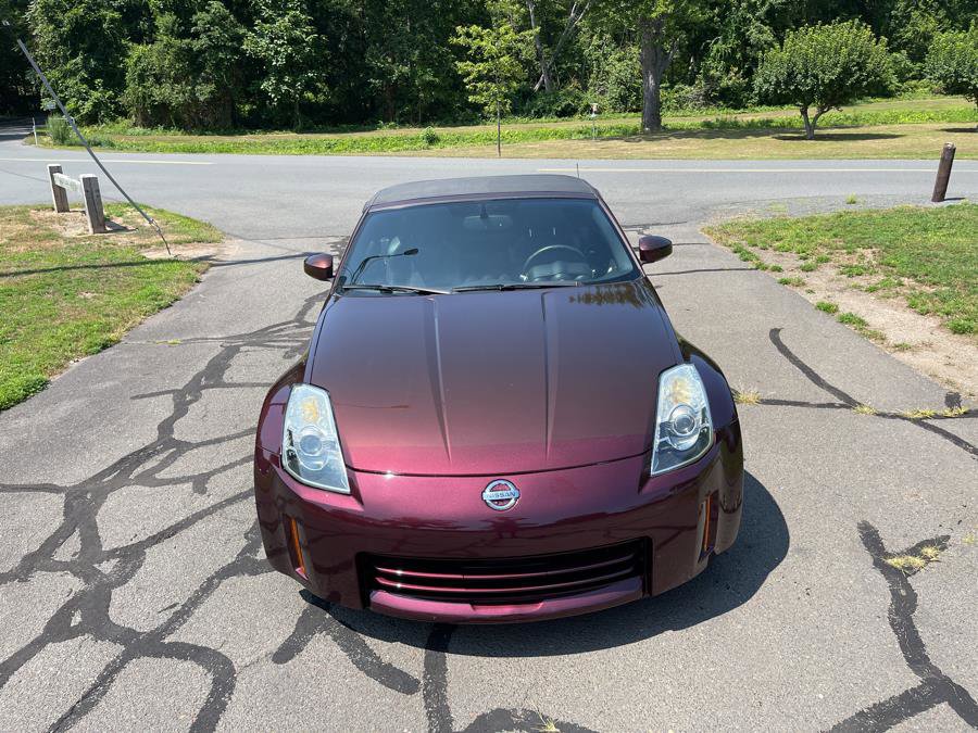 Used 2006 Nissan 350Z Touring image 3