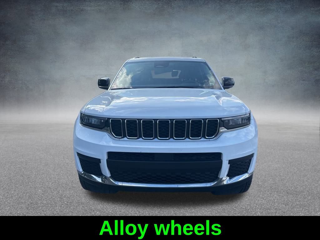 Certified 2023 Jeep Grand Cherokee L Laredo image 9