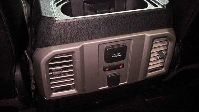 Used 2015 Ford F150 Lariat w/ Equipment Group 502A Luxury image 7