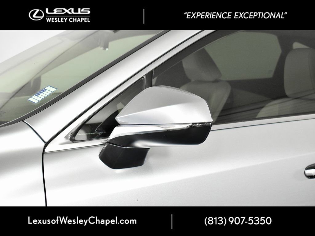 Used 2024 Lexus RX 350 FWD w/ Technology Package image 13