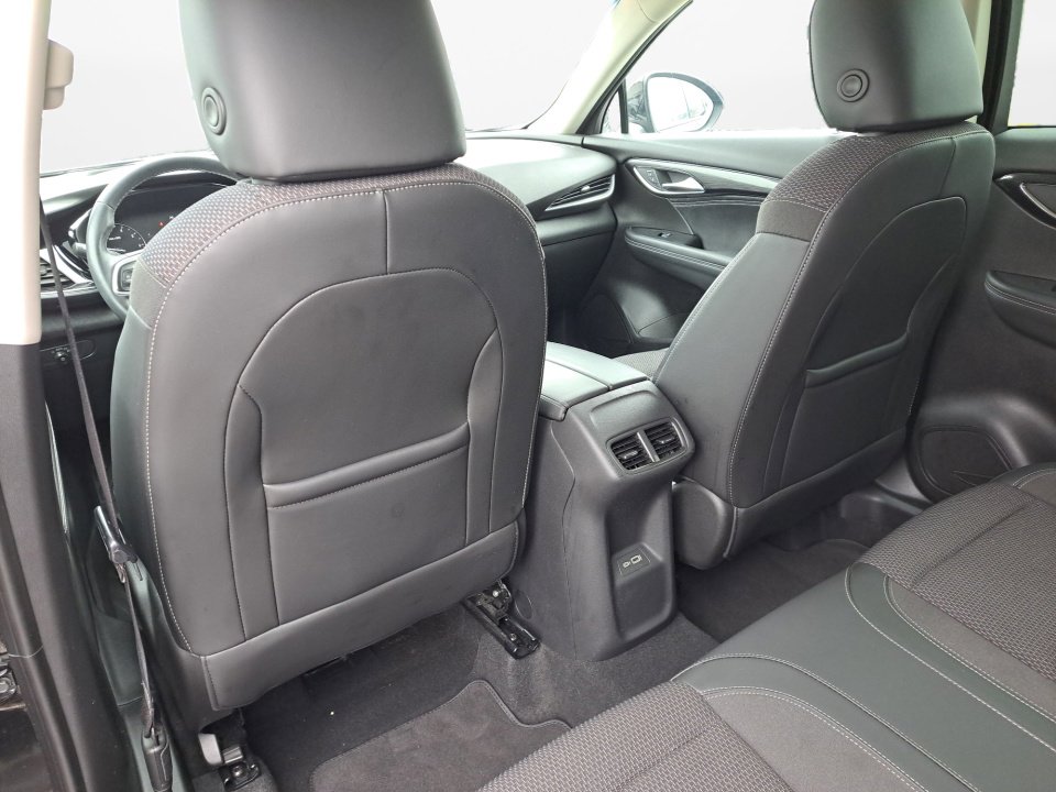 Used 2022 Buick Envision Preferred image 13