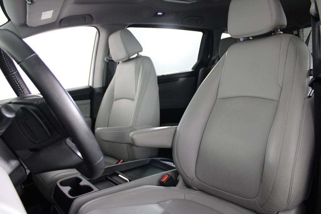 Used 2022 Honda Odyssey Touring image 19