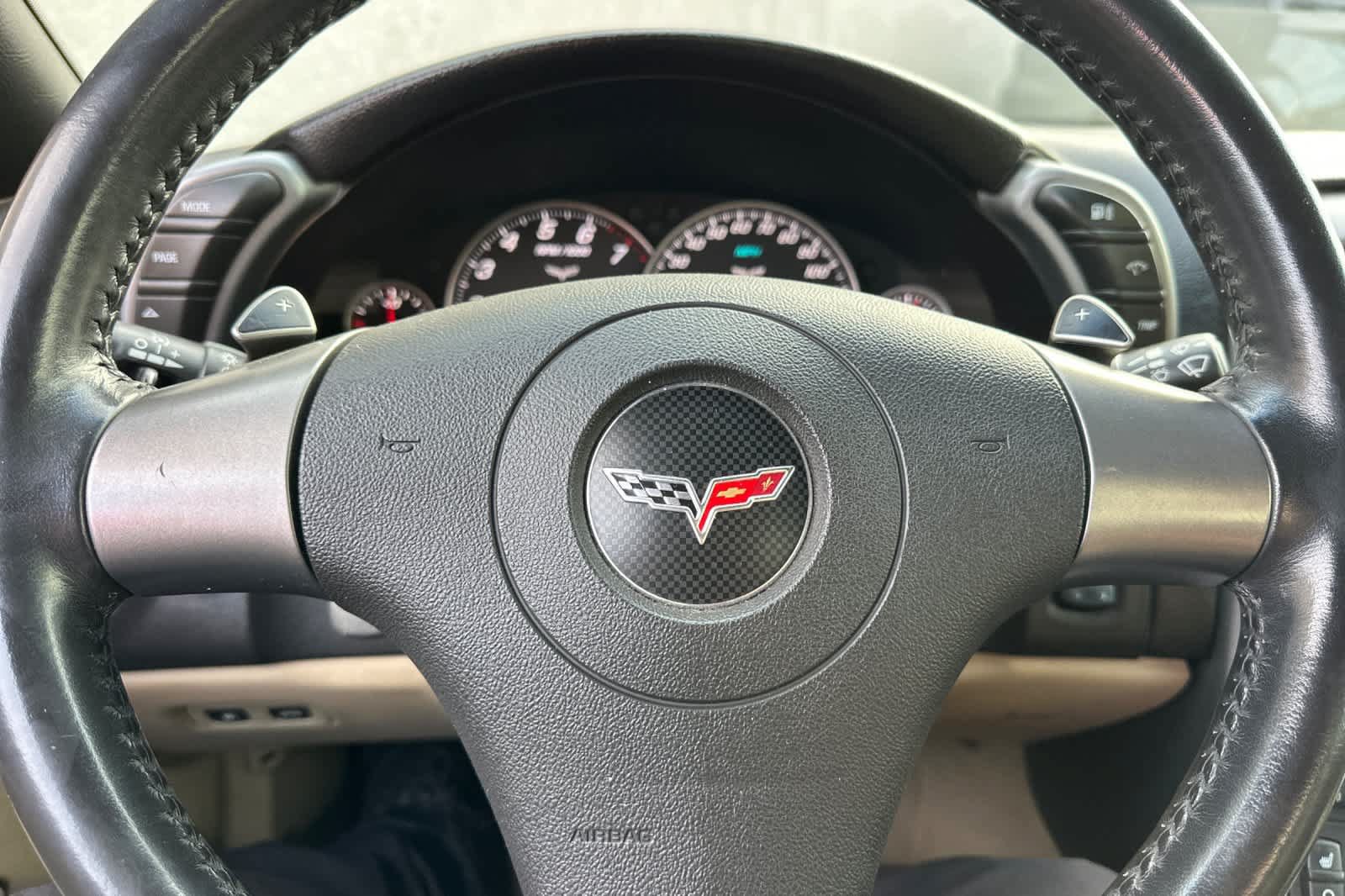 Used 2006 Chevrolet Corvette Convertible w/ Preferred Equipment Group RWD image 19
