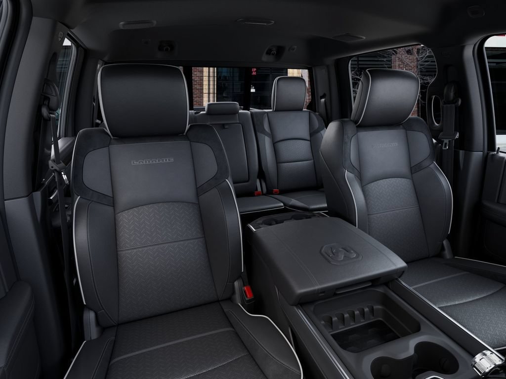 New 2026 RAM 2500 Laramie w/ Night Edition AWD/4WD image 16