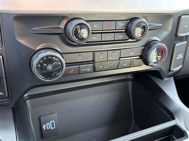 New 2026 Ford F350 XLT w/ XLT Premium Package image 28