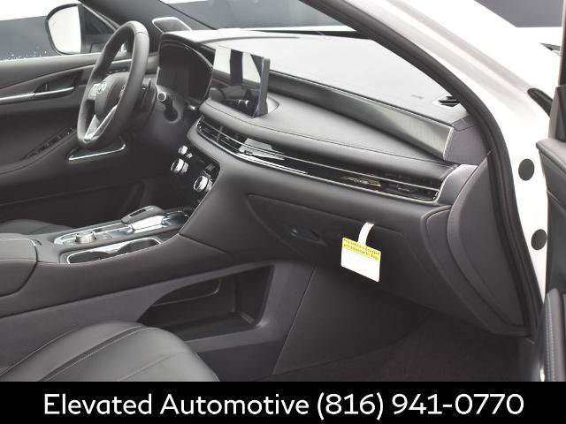 Certified 2025 INFINITI QX60 Luxe w/ Black Edition AWD/4WD image 6