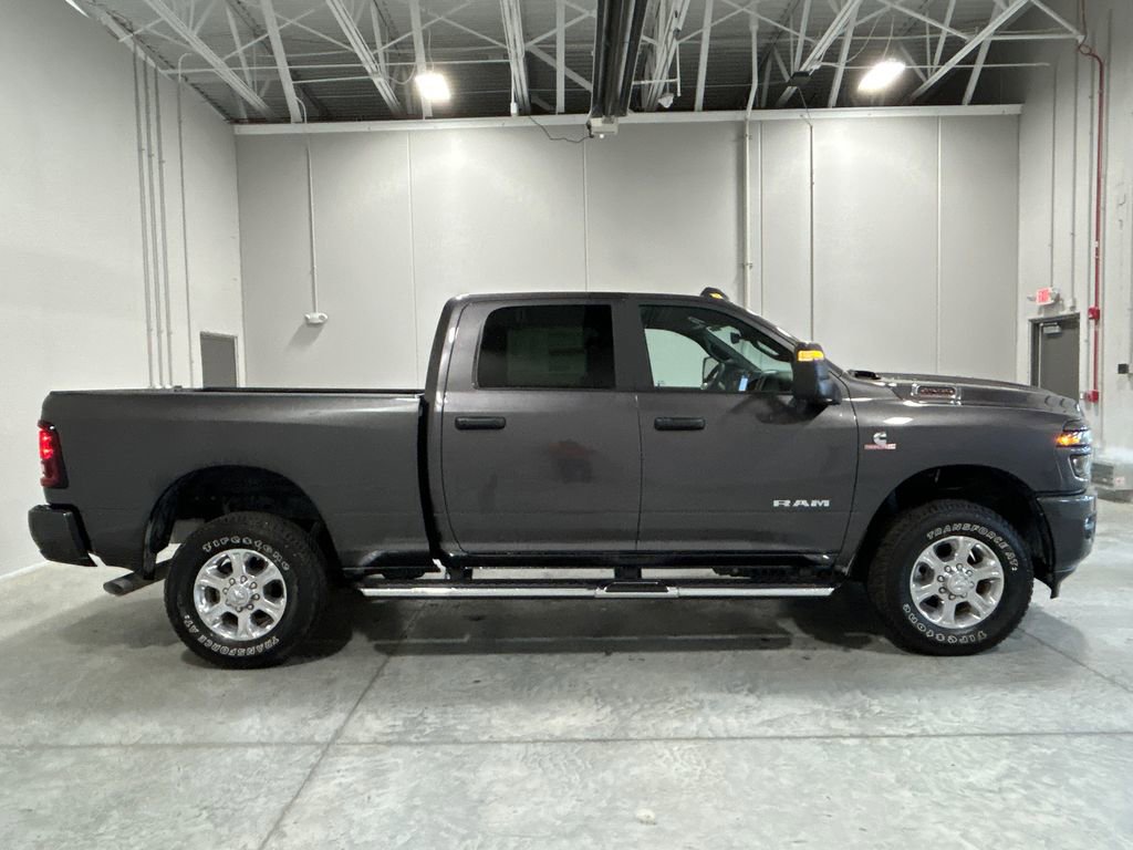 New 2025 RAM 2500 Big Horn AWD/4WD image 5