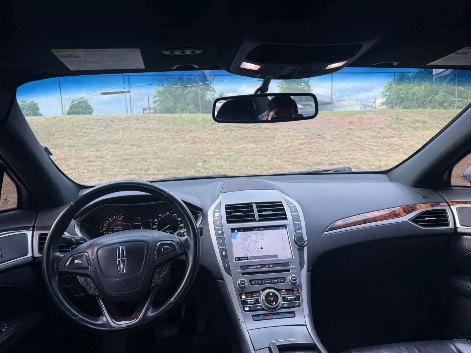 Used 2017 Lincoln MKZ Reserve FWD image 6