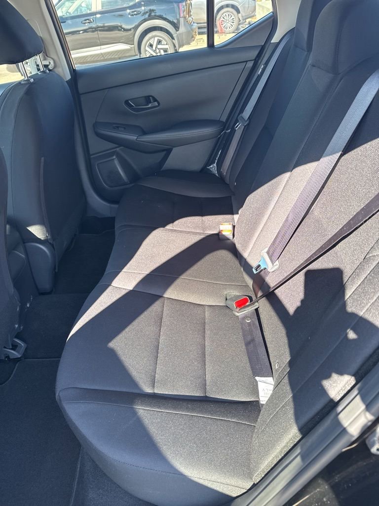 Used 2025 Nissan Sentra S image 11