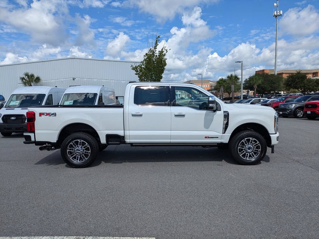 New 2026 Ford F350 Platinum w/ Platinum Plus Package AWD/4WD image 3