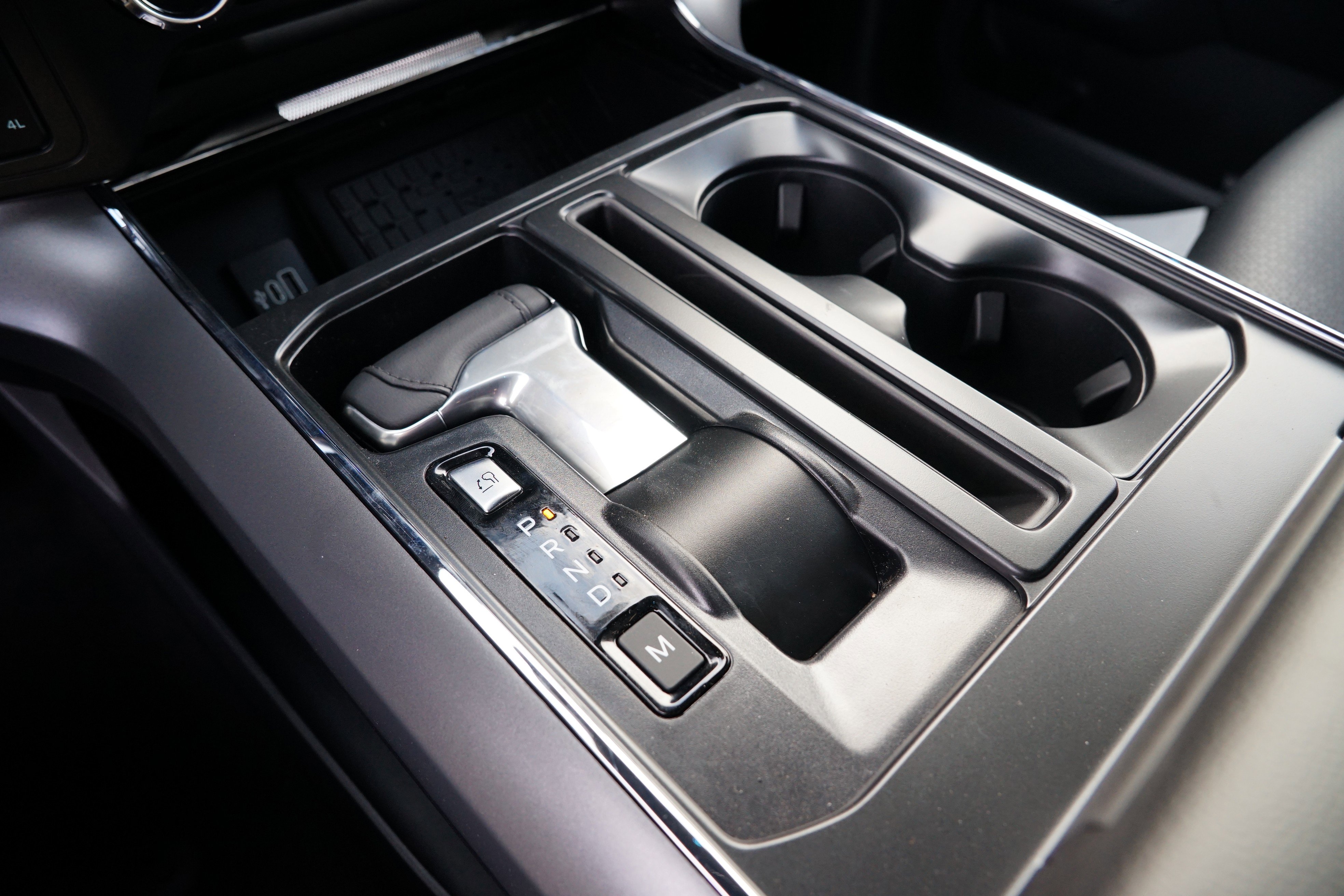 New 2025 Ford F150 Lariat w/ Equipment Group 502A High image 26