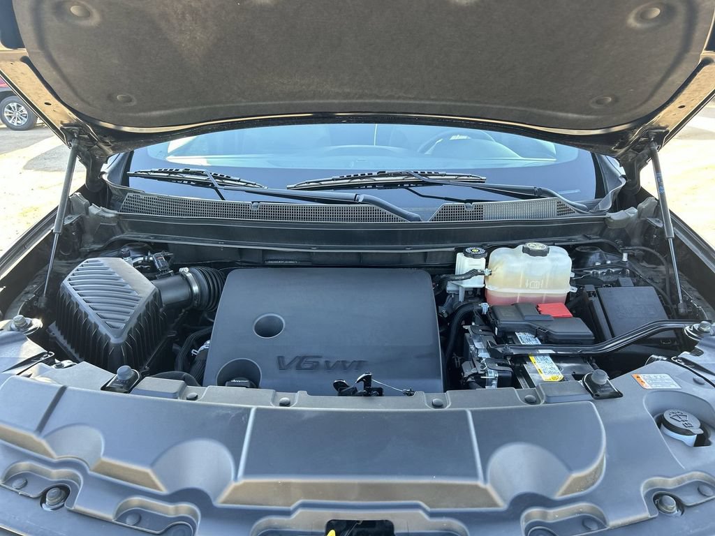 Certified 2023 Chevrolet Traverse LT FWD image 28