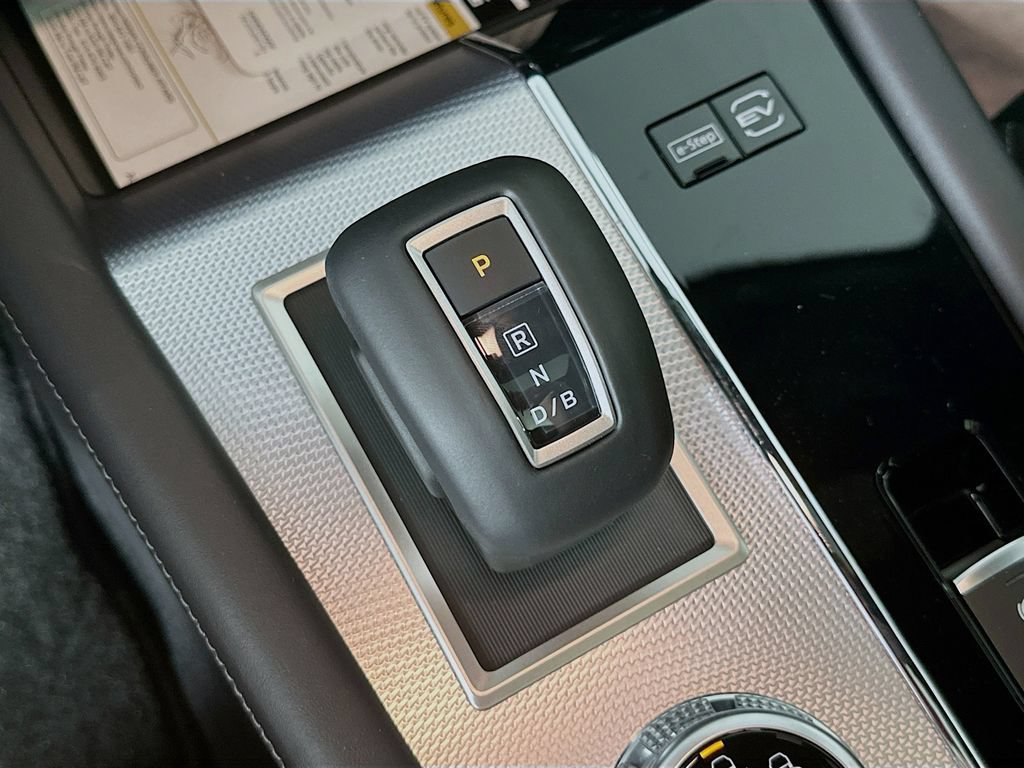 New 2026 Nissan Rogue Platinum AWD/4WD image 23