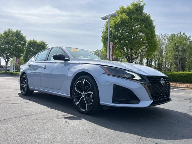 Used 2024 Nissan Altima 2.5 SR image 4