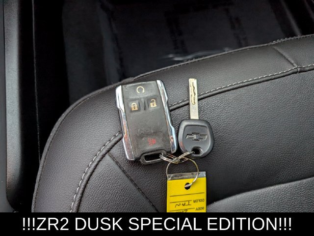 Used 2021 Chevrolet Colorado ZR2 w/ ZR2 Dusk Special Edition AWD/4WD image 37