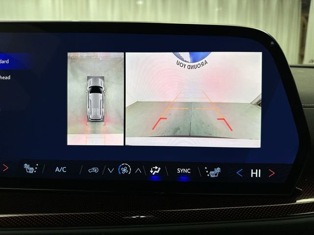 New 2026 Chevrolet Traverse Z71 w/ Driver Confidence Package AWD/4WD image 25