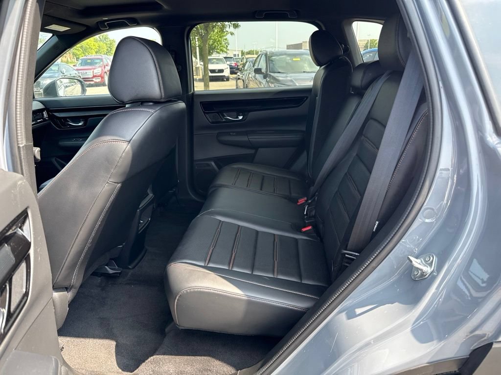 Used 2024 Honda CR-V Sport Touring image 17