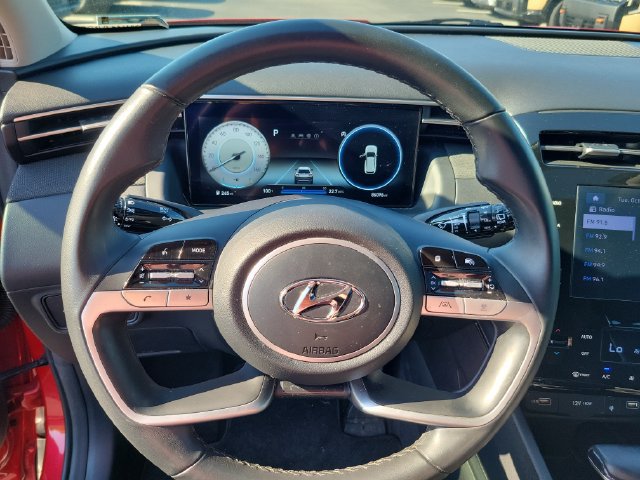Used 2022 Hyundai Tucson SEL w/ Convenience + Premium Package FWD image 14