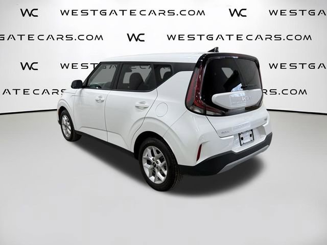 Used 2023 Kia Soul S image 5