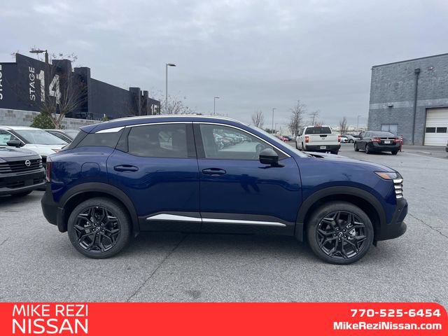 New 2026 Nissan Kicks SR w/ SR Premium Package FWD image 2