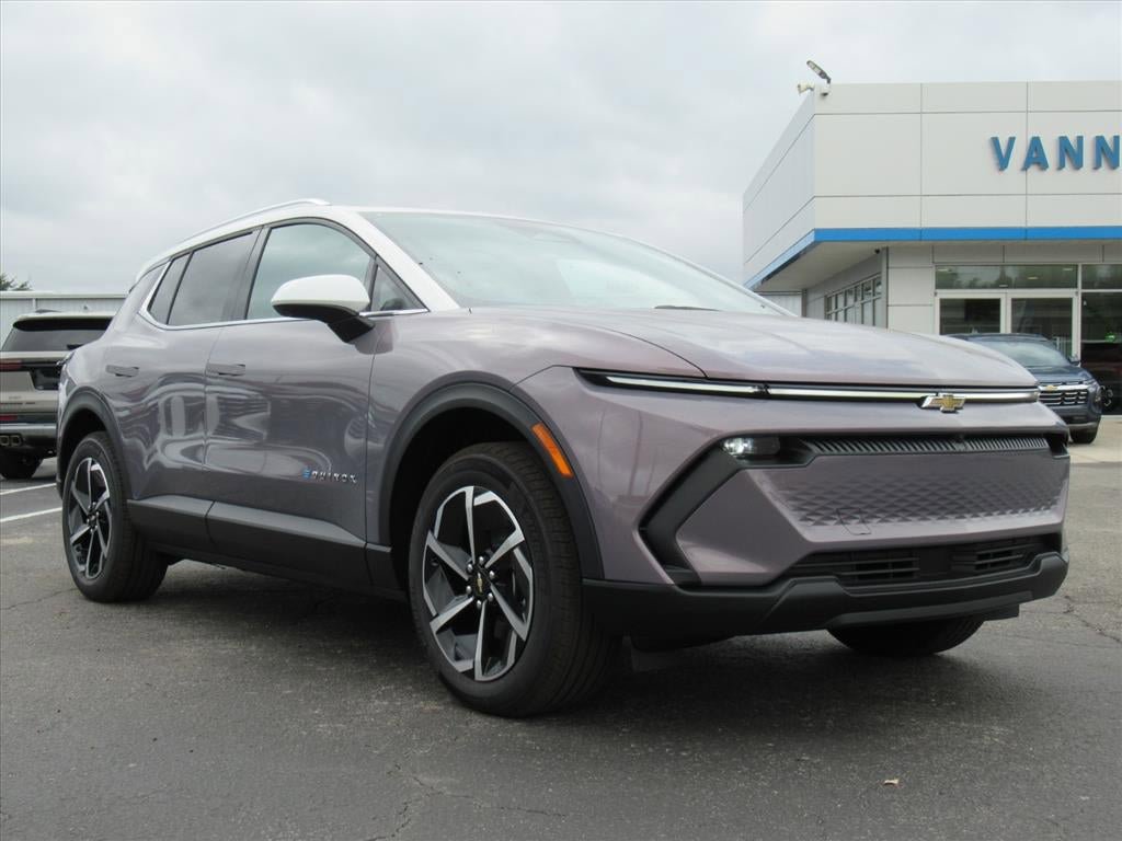 New 2026 Chevrolet Equinox EV LT AWD/4WD image 3