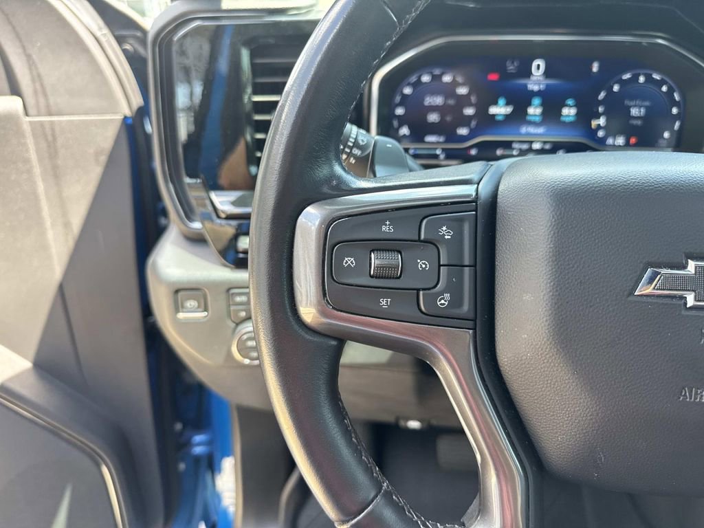 Used 2022 Chevrolet Silverado 1500 ZR2 w/ Technology Package image 23