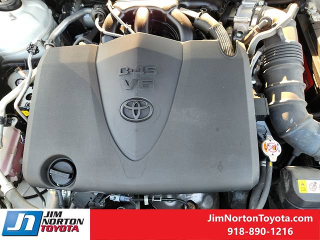 Used 2023 Toyota Camry XSE w/ Navigation Package FWD image 31