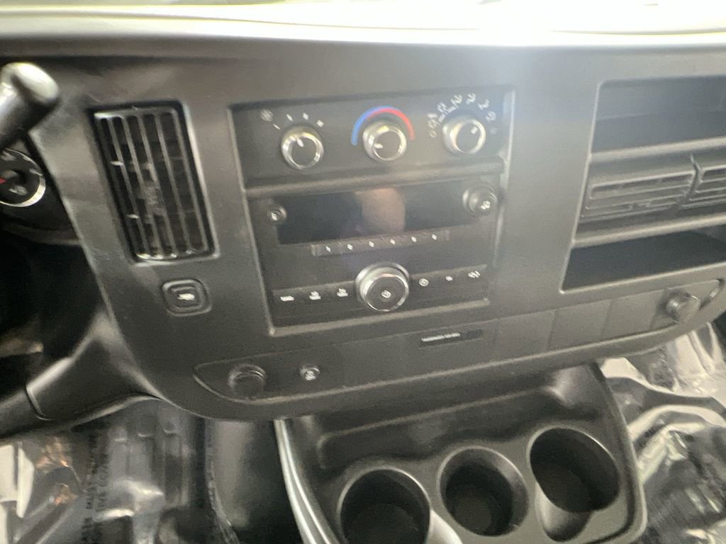 Used 2012 Chevrolet Express 1500 image 12